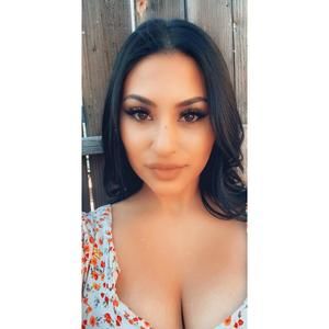 Meet your Posher, Yessie